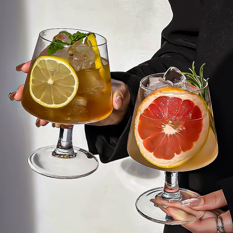 ins风高脚杯玻璃杯气泡果汁杯创意鸡尾酒杯洋酒杯杯子水杯子红杯
