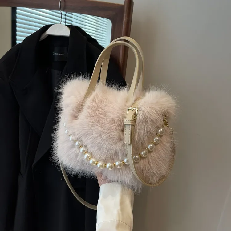 2025新款毛茸茸小包包女流行秋冬毛绒斜挎包秋冬季百搭手提毛毛包