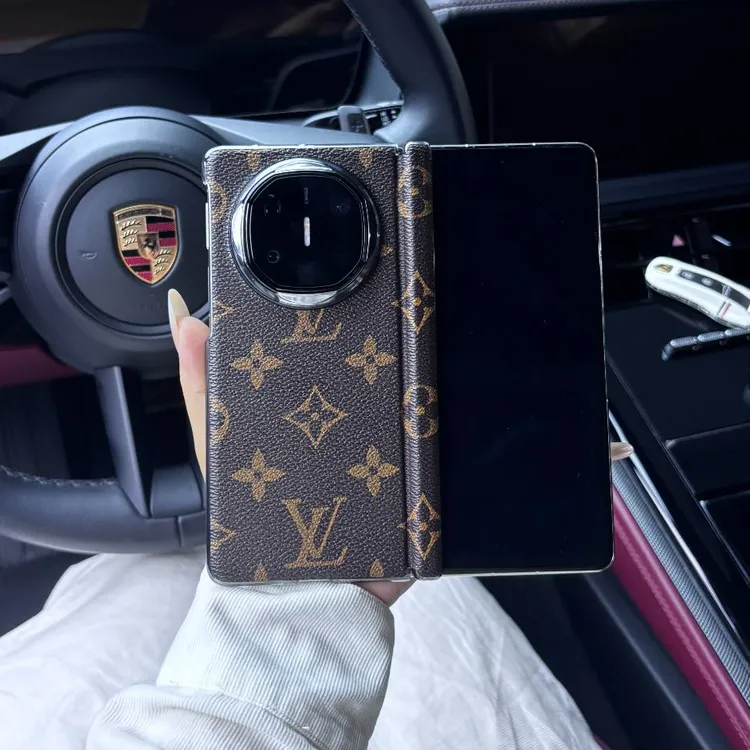 适用MateX5/MateX6时尚字母单后壳闪星星折叠屏手机壳保护壳高档