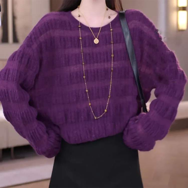 2025秋季“超幼马~海毛”时尚宽松针织衫C5780