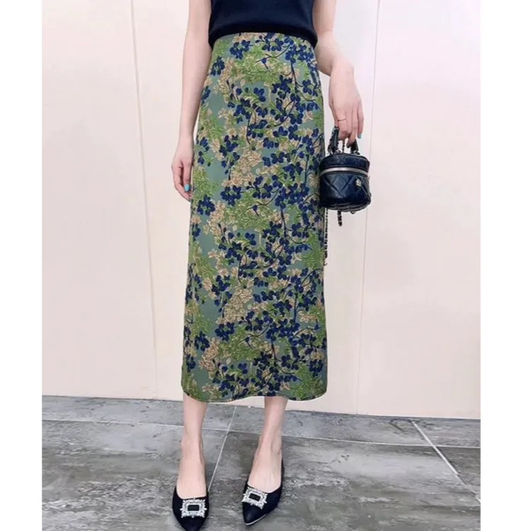 2025夏季新款彩色气质半身裙女高腰复古碎花文艺时尚显瘦A字裙
