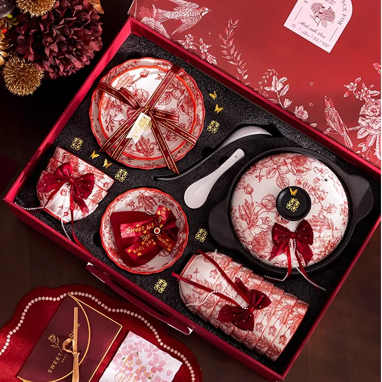 乔迁新居餐具套装碗盘餐具新婚结婚礼物送新娘实用餐具套装礼盒复