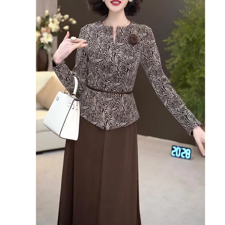 高档时尚洋气假两件连衣裙2025春秋新款减龄收腰显瘦气质拼接长裙