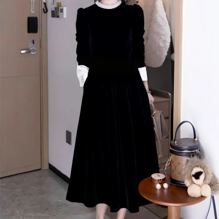 大码女装复古连衣裙早秋新款女胖MM法式设计感收腰显瘦中长款裙子