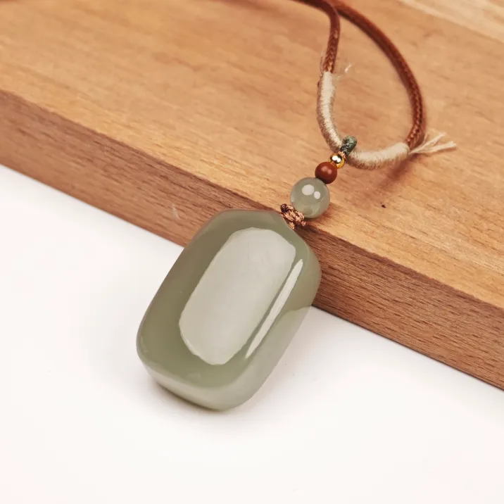 【普陀山欢喜】和田玉无事牌吊坠（发货多样性一件）J10996 G商品图