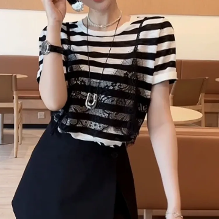 设计感假两件日常休闲百搭洋气短袖薄款T恤2025夏季新款圆领上衣