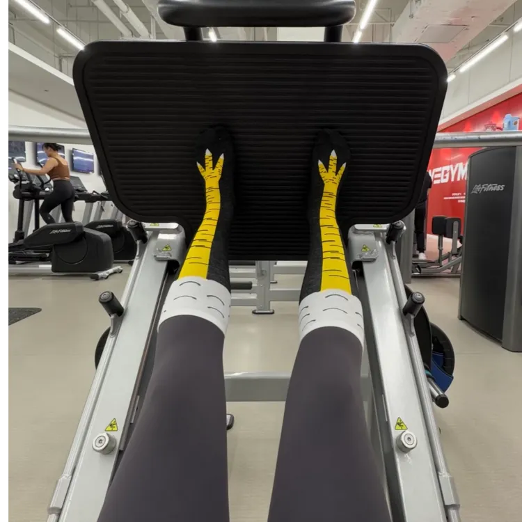 有趣的袜子鸡爪袜过膝春秋搞怪鸡脚腿袜百搭ins高筒运动小腿袜