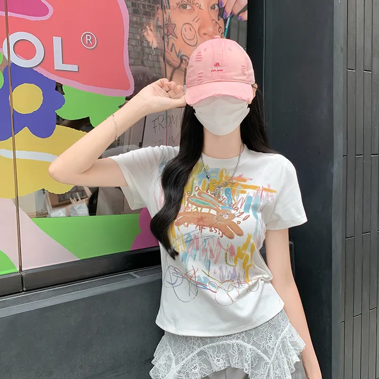 涂鸦印花正肩短袖t恤女夏季新款小众休闲百搭显瘦短款宽松薄款T恤