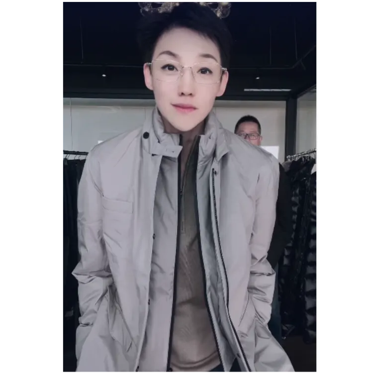 秋冬穿 双色 出行必备 羽绒服 YRF0054