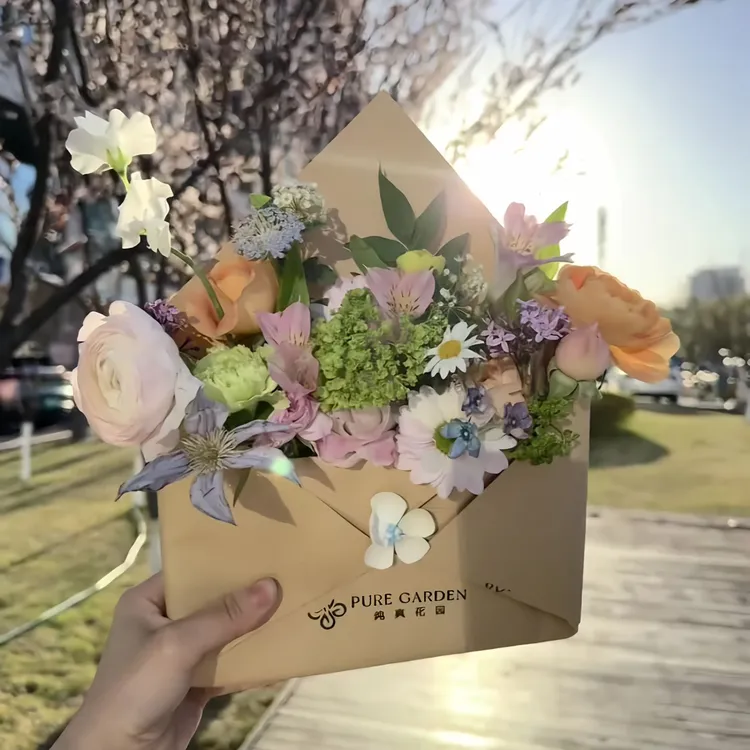 520新款春日来信花盒方形鲜花礼物包装袋花束艺手工diy材料半成品