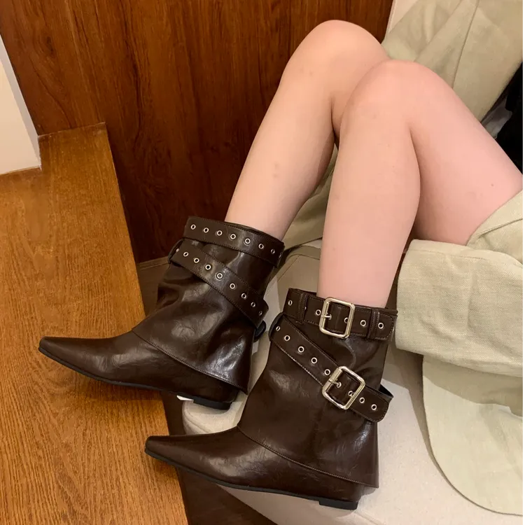 女秋冬小短靴2025秋冬新款复古辣妹西部牛仔风内增高皮面潮流百搭