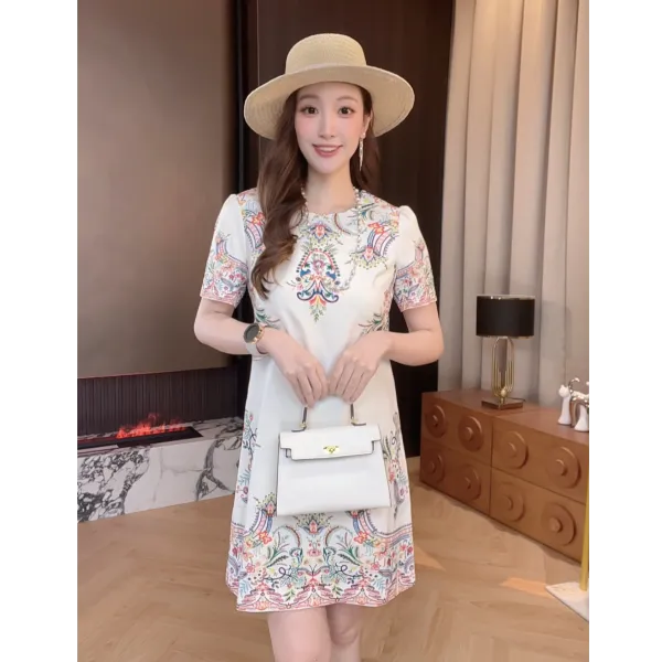 小个子气质感穿搭2025年夏季优雅名媛国风提花直筒短袖T恤连衣裙