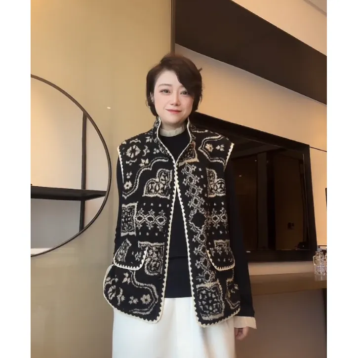 【U.M】鎏金派对复古花纹羊毛保暖马甲气质显瘦