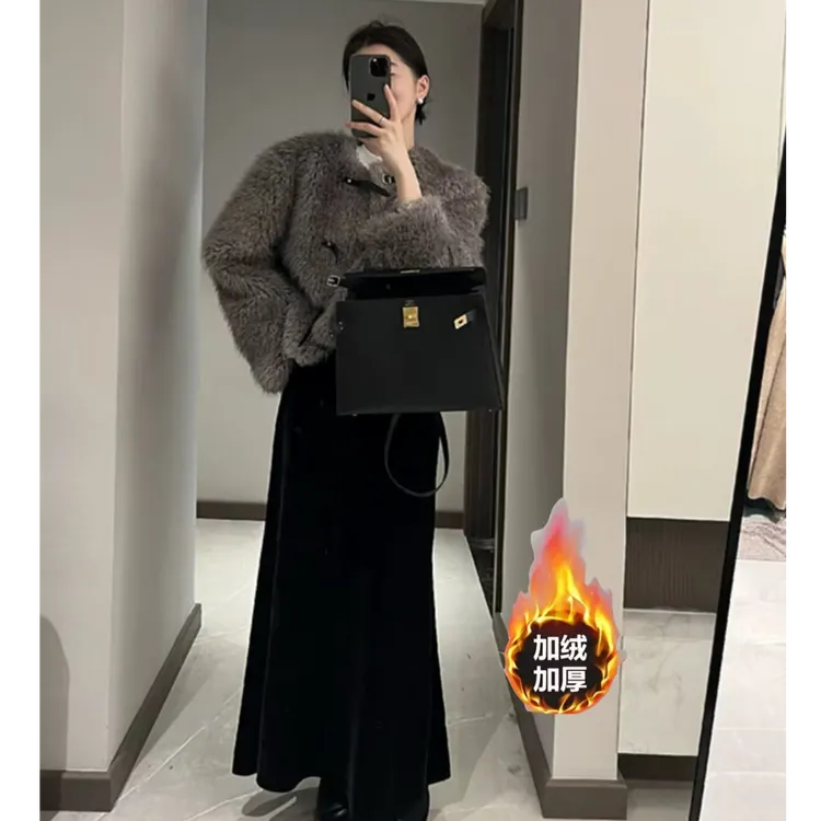 秋冬新款加绒厚款复古黑色丝绒半身裙高腰中长款显瘦a字鱼尾裙子