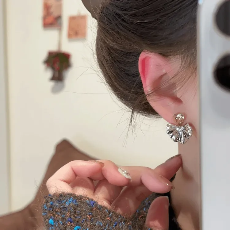 925银针耳饰 轻奢精致锆石爱心花朵耳钉个性气质百搭耳环