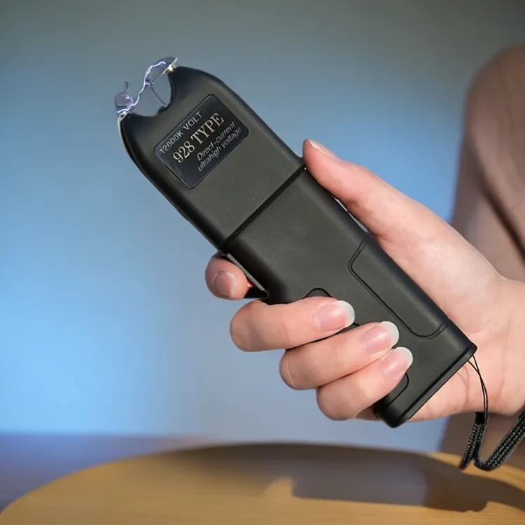 高压大功率赶猪神器驱恶狗男女合法防身户外电击防卫器928加强版