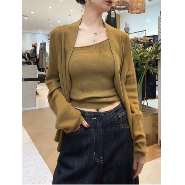高级感姜黄色针织衫开衫女装早秋季2025新款上衣吊带背心两件套装