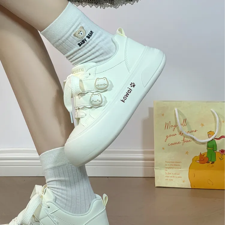 人本白色大头加绒鞋女皮面秋款百搭软底运动小白鞋厚底软底板鞋女