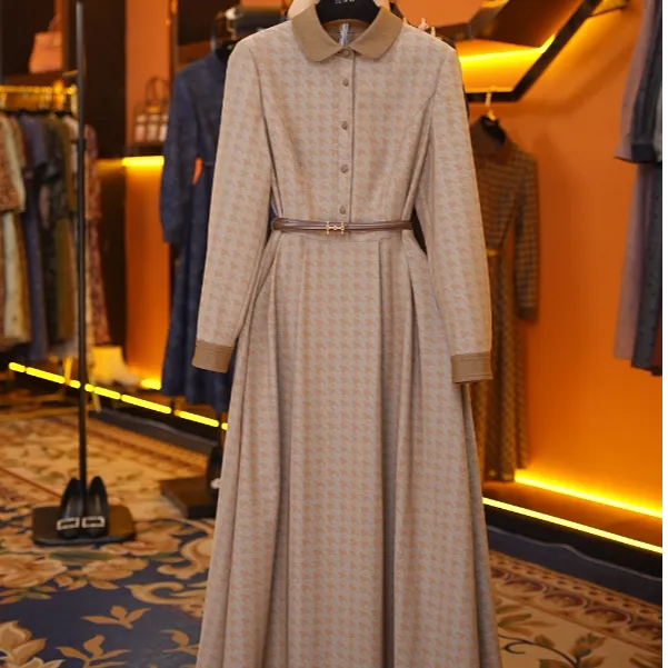 【赫尔温】设计款咖色千鸟格时尚收腰显瘦连衣裙DHZZR52890