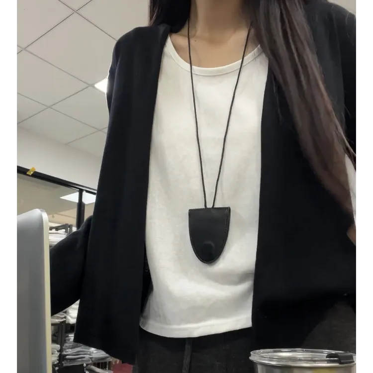 松弛感简约针织短款开衫女2025秋季新款韩系慵懒风休闲运动外套