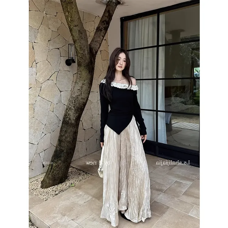 早秋季松紧腰显瘦大摆半裙a字裙2025新款复古肌理感褶皱半身裙女