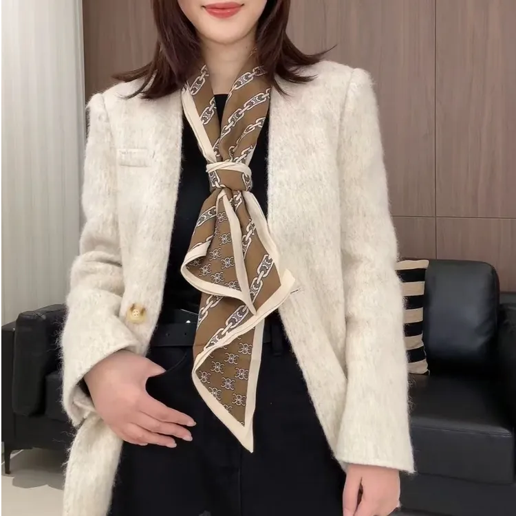 町苧双层双面丝光棉韩版新款秋冬季轻奢感斜角长条围脖女士围巾