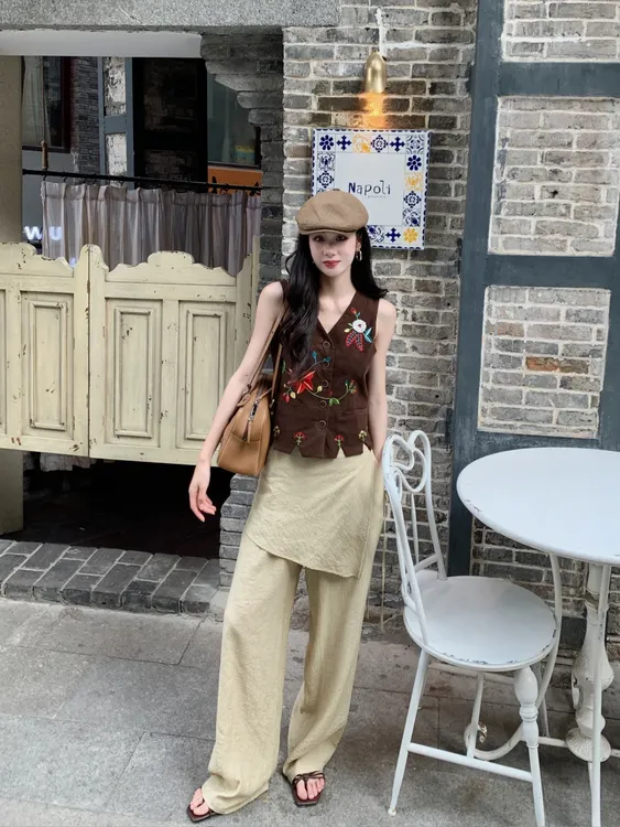 法式复古民族风刺绣马甲背心女装高腰直筒假两件休闲阔腿裤两件套