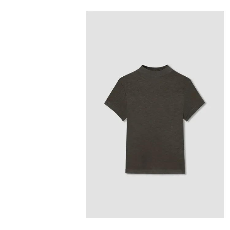 2025早秋上新莱赛尔半高领气质显瘦休闲简约短袖打底衫女士设计师