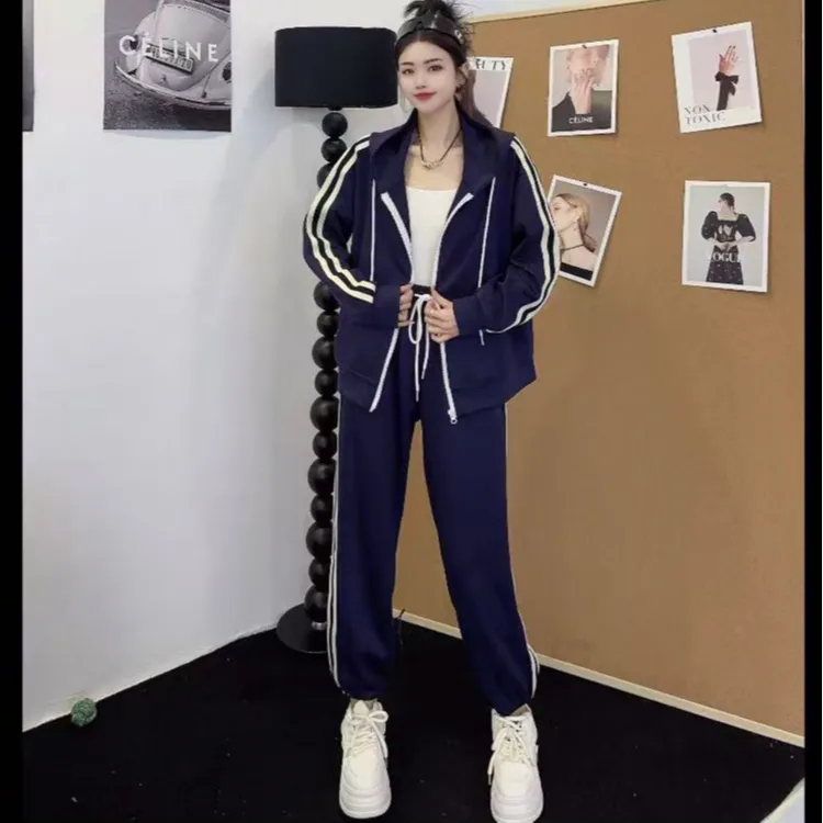 欧货爆版双杠运动休闲套装女春夏季新款两件套（衣长65裤长92）