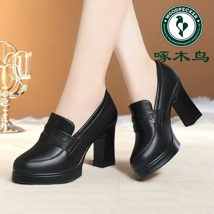 啄木鸟高跟鞋女春秋新款黑色工作鞋不累脚粗跟皮鞋通勤妈妈鞋单鞋
