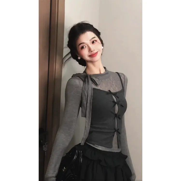 时尚穿搭女士秋季圆领长袖慵懒风内搭上衣蝴蝶系带背心小众蛋糕裙