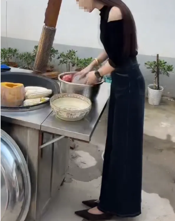 时尚潮流百搭精品女装dgd4484