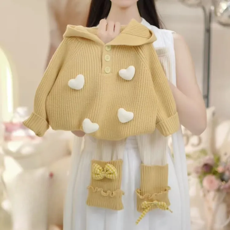 女宝宝套装秋冬季甜美洋气爱心连帽毛衣蝴蝶结打底裤超萌两件套潮