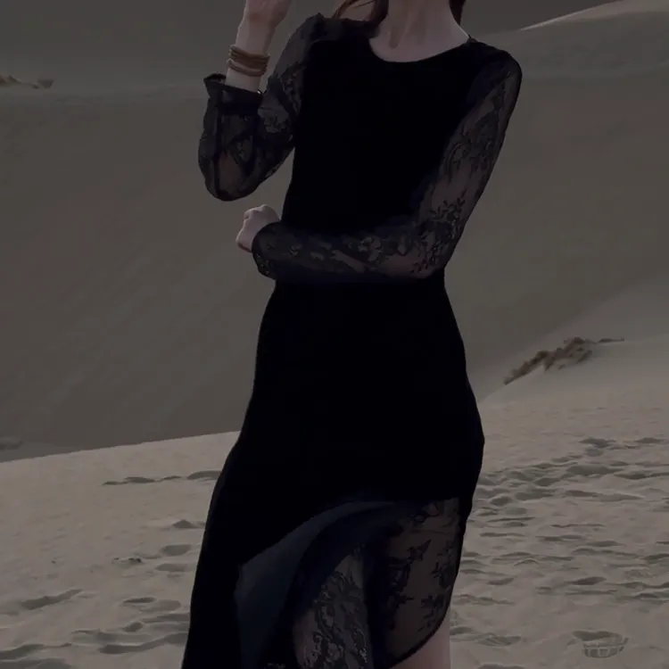 2025夏季新款时尚显瘦气质女士网红洋气连衣裙百搭款D6502