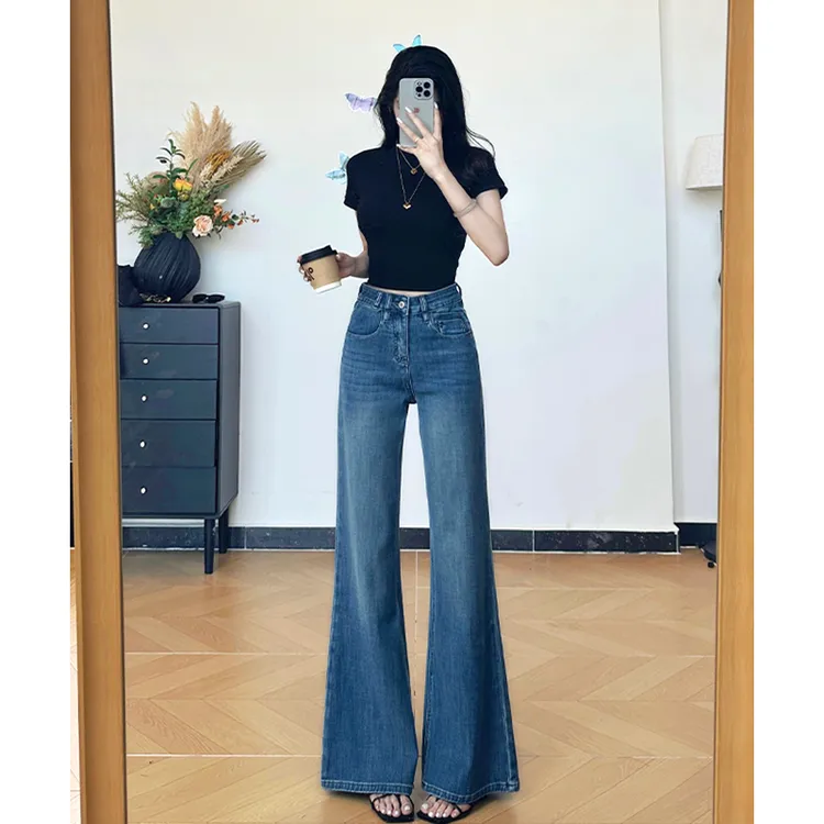 乔栈蓝色气质加绒不贴腿微喇牛仔裤女2025秋冬新款高腰显瘦喇叭裤