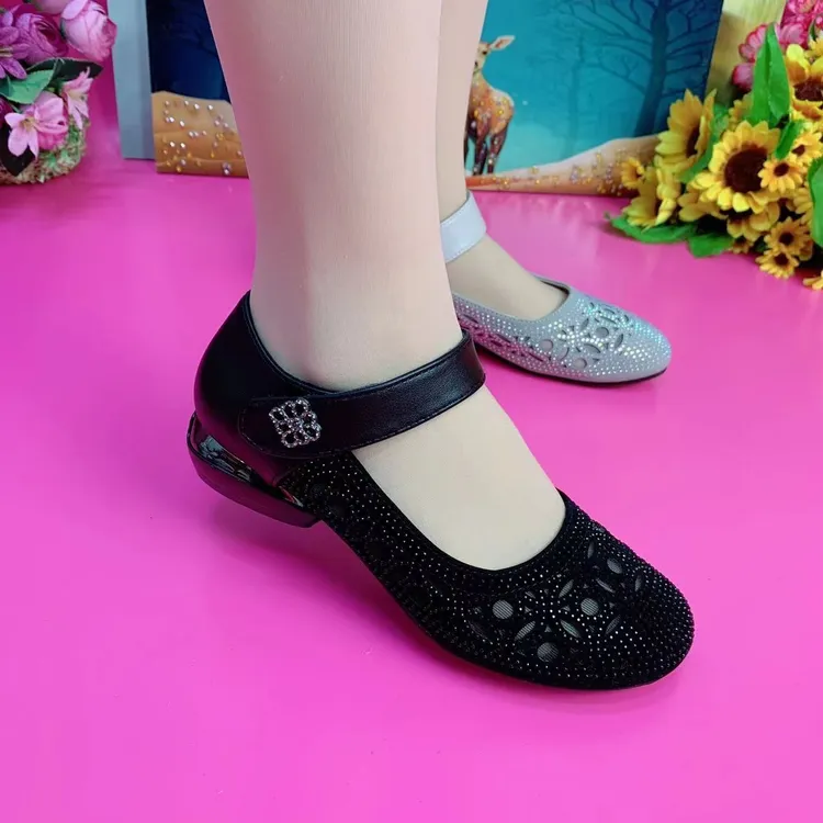 2025今年流行鞋子凉鞋女2025夏季新款平底网纱镂空洞洞鞋低跟平底