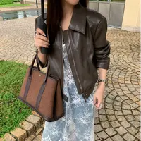 【香姐推荐】【10821】冬季时尚百搭翻领皮衣外套上衣百搭潮流