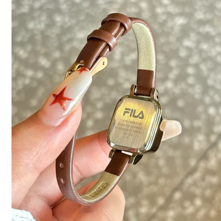 FILA斐乐手表真皮复古罗马数字防水小方表送闺蜜送女友礼物礼盒