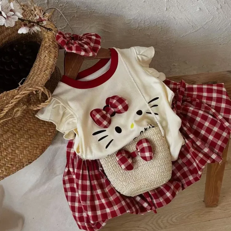 小惜亦2025女孩夏季新款萌娃穿搭卡通短袖红色格子花苞裙两件套