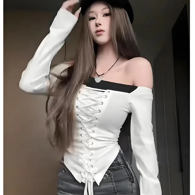 一字肩绑带撞色拼接针织T恤女秋季设计感修身收腰辣妹风长袖上衣