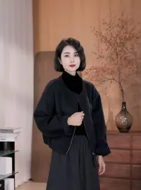 孜禾新款女士羊毛拉链短款圆领外套设计师款简约纯色女款秋冬外穿