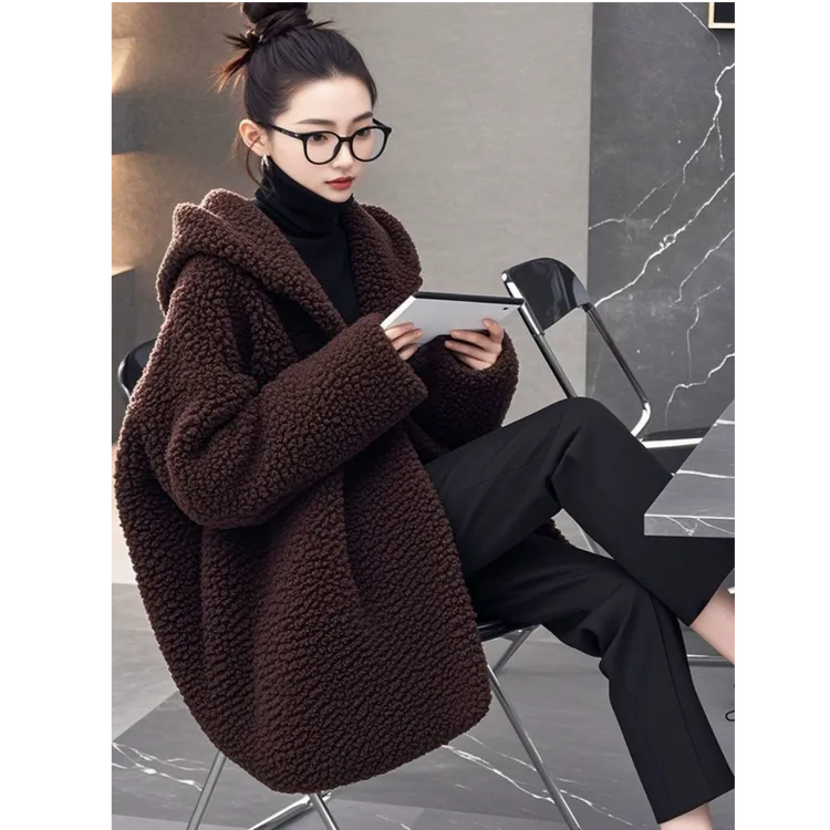 冬季高级感超好看上衣韩系温柔轻熟风紫色加厚摇粒绒短外套