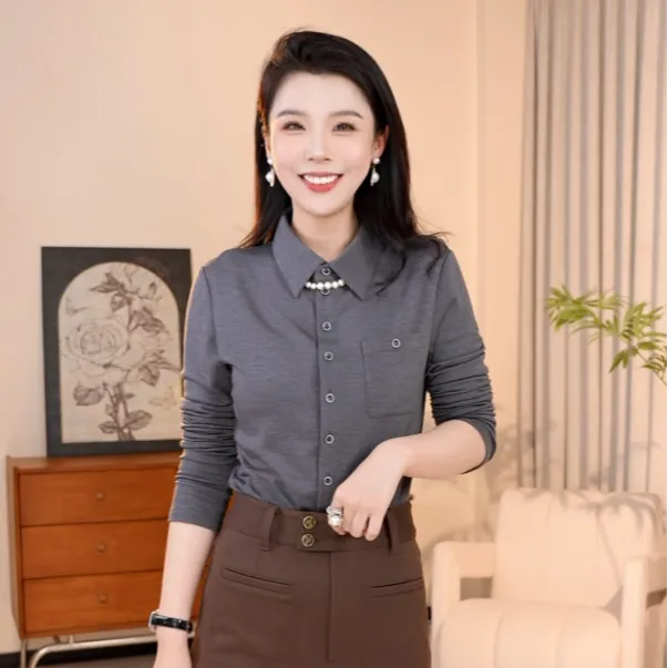 GIRDEAR/哥弟【植绒款】气质时尚简约百搭亲肤发热保暖衬衫1300820