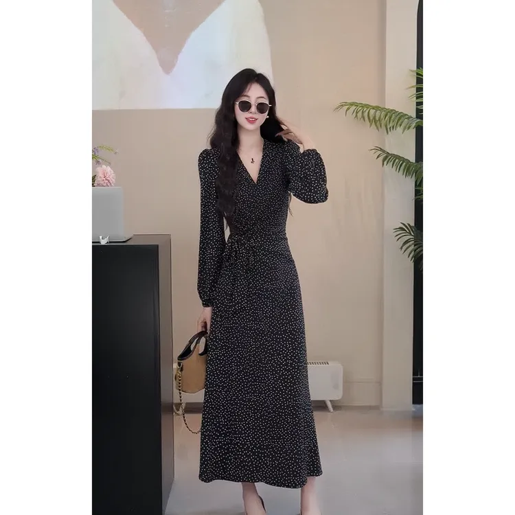 YUANLIANSU/圆脸酥【梨落春绘】复古收腰V领长袖波点连衣裙女装秋季