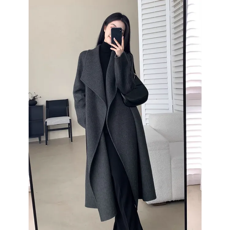 大码高级感显瘦毛呢大衣女2025秋冬胖妹mm高端赫本风气质呢子外套