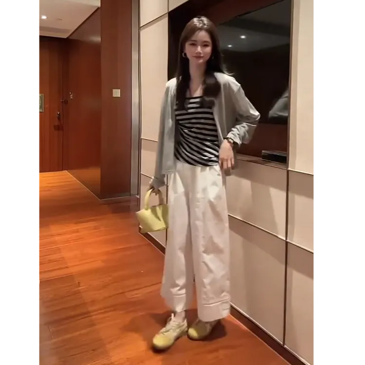 2025巨好看的夏装一整套韩系时尚减龄防晒开衫吊带九分休闲裤套装