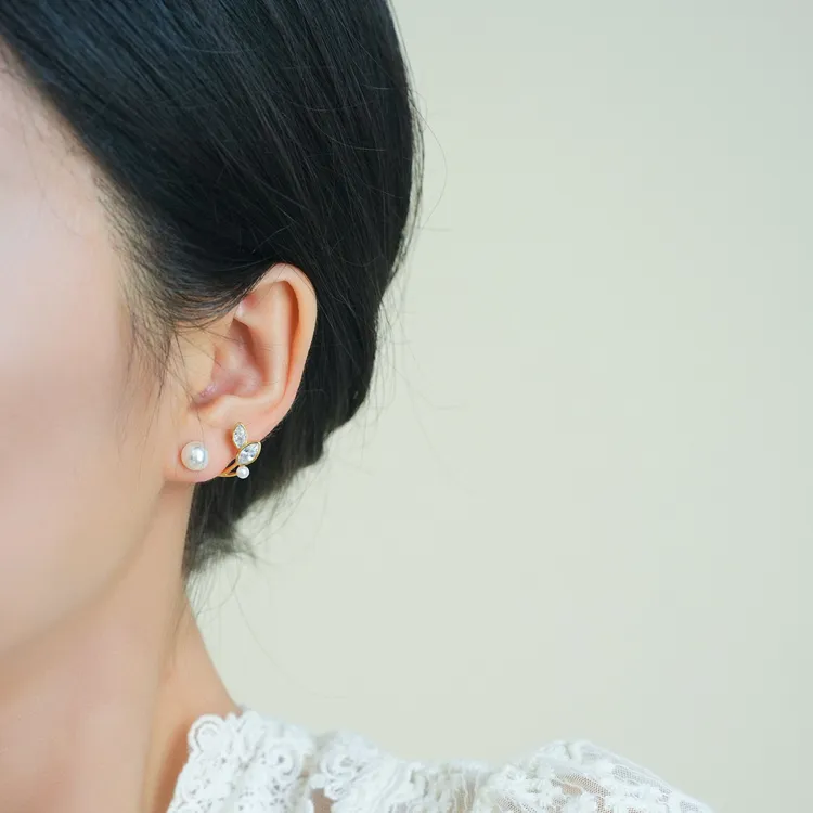  后绕锆石树叶通勤气质耳环时尚气质耳钉小众轻奢女