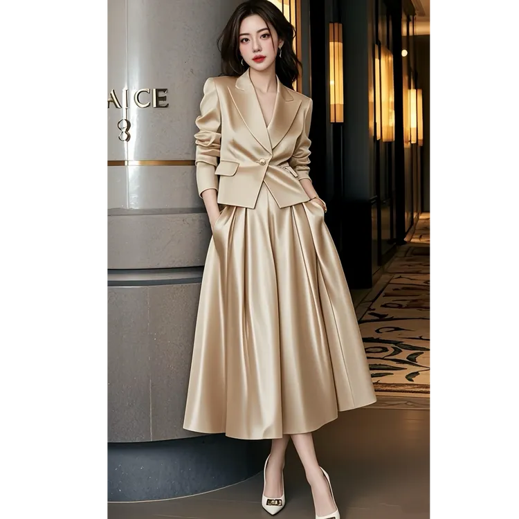 2025超火春装高级感气质小香风香槟色缎面西装外套连衣裙职业套装