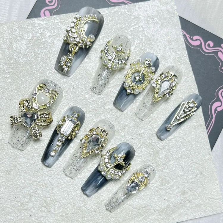 富婆款轻奢重工美甲穿戴甲御姐贵妇富婆款美甲