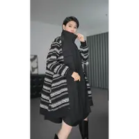 鑫鑫2025秋季新款小众炸街高级感女装时尚百搭拼接设计感外套8815